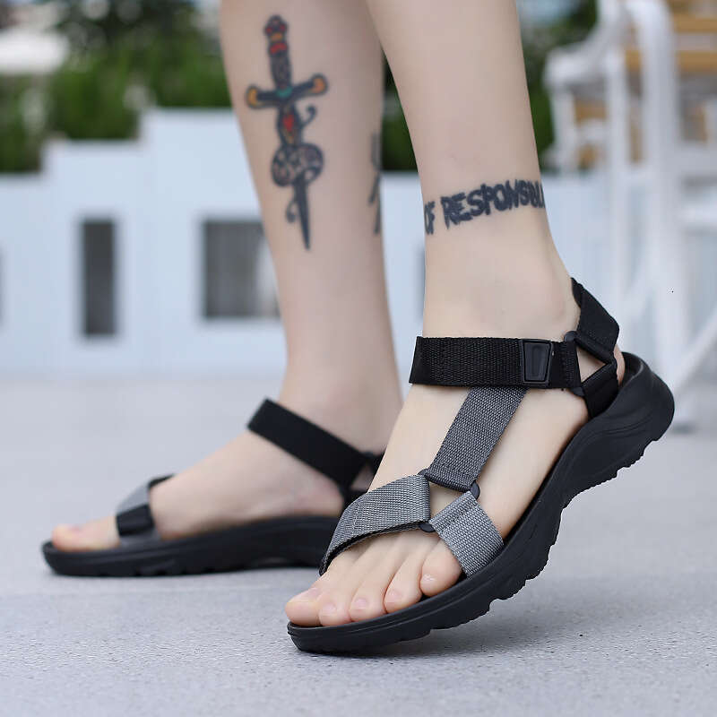 Classic Large Size Webbing for Men 2023 Summer New Fashion Casual Student Sandals Vietnam Beach Shoes