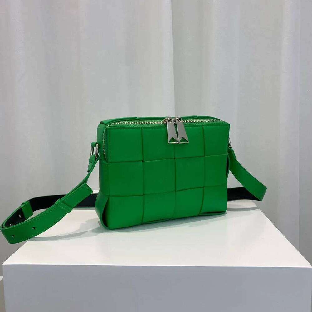 designer bag luxury bag 2025New Kingfisher Green Weave Small Square Camera Double Zip Leather Crossbody Bag Fashionable And Versatile