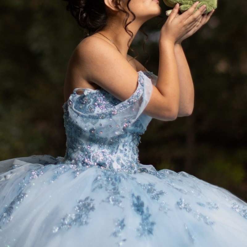 Light Blue Shiny Quinceanera Dresses Ball Gown Off The Shoulder Applique Lace Beads Tull Sweet 16 Dress Vestidos 15 De Anos