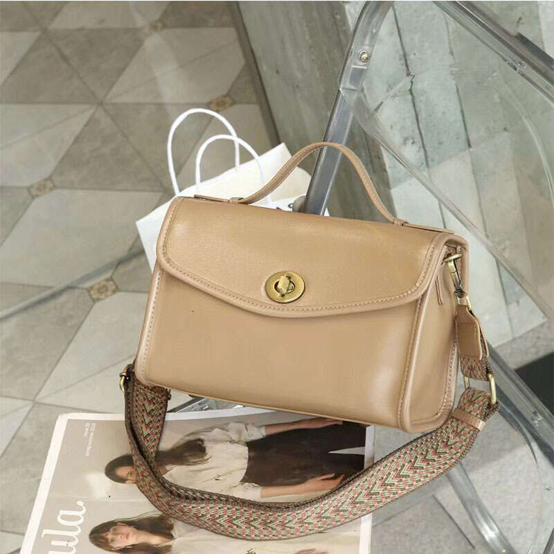 Top Layer Fashion Small Square New Women's Crossbody Live Plant Tanned Cowhide Handbag Underarm Bag