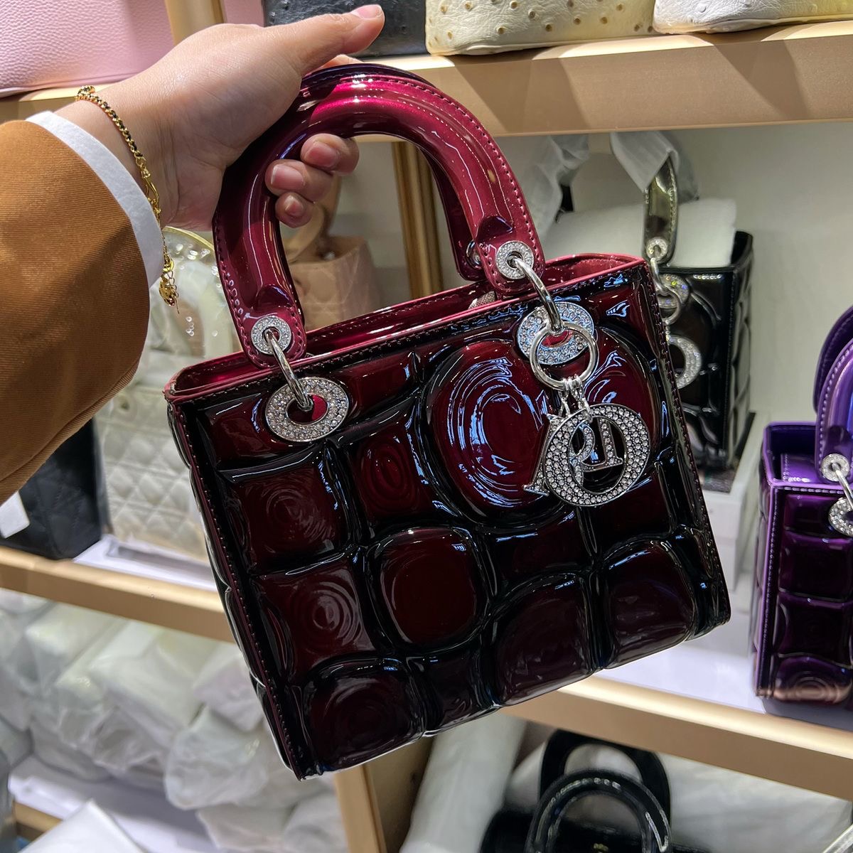 designer bag Luxury Fashion Casual Shoulder Bag Saddle Bag underarm bag diagonal straddle shoulder bag sheepskin cloud bag lunar teeth bag handbag hob