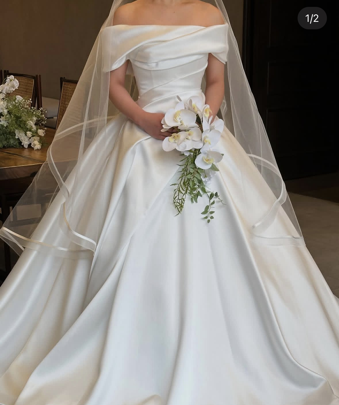 Simple White Satin Ball Gown Wedding Dresses Off Shoulder Pleats Long Elegant Bridal Gown Court Train Vestido de Novia