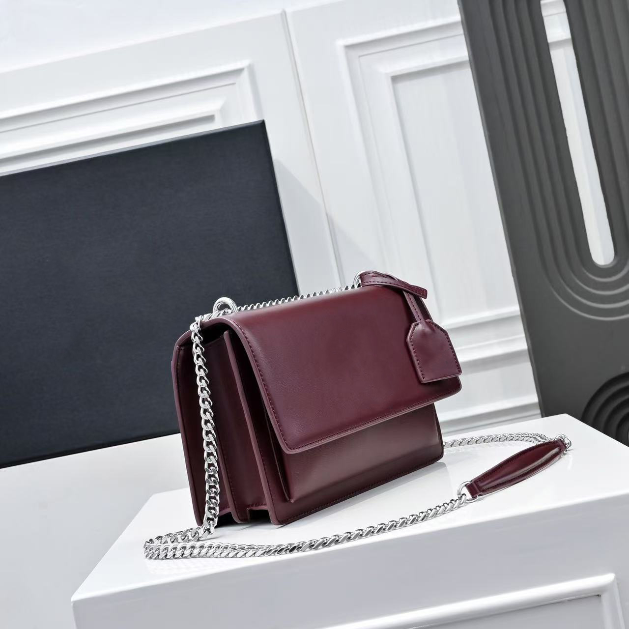 Luxury designer handbag fashion classic cowhide cross-body bag women's handbag cross-body bag shoulder bag