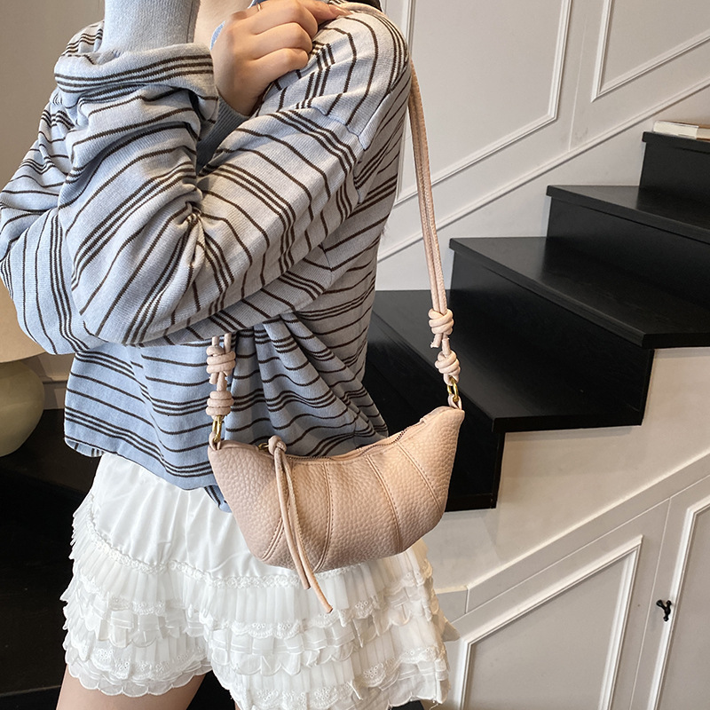 designer French Niche Croissant Bag 2025 New Underarm Bag Trendy Fashion Dumpling Bag Versatile Simple Shoulder Crossbod