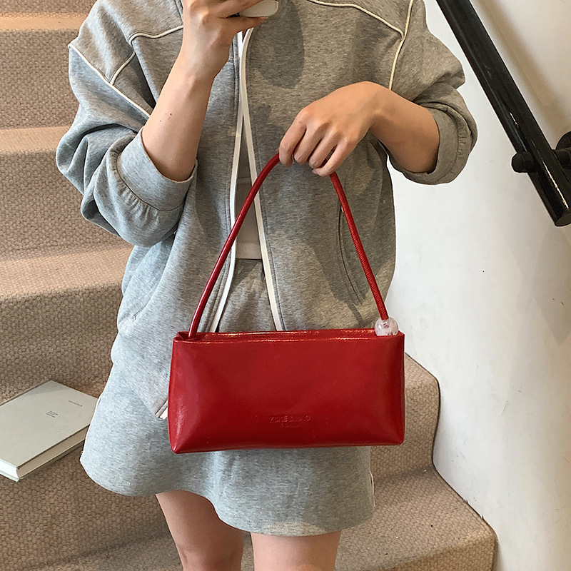 designer Korean Style Niche Simple High-end Handbag for Women 2025 Summer New Trendy Fashion Single Shoulder Underarm Baguette Bag