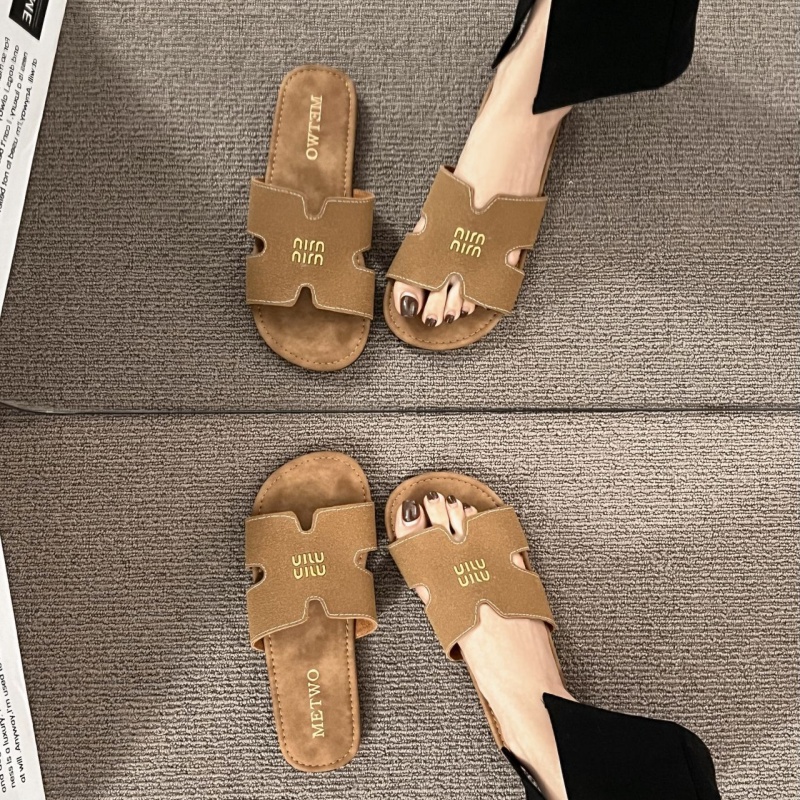2025 free shipping fashion luxury designer sandals for women's summer outdoor wear, casual flat bottomed non slip beach sandals