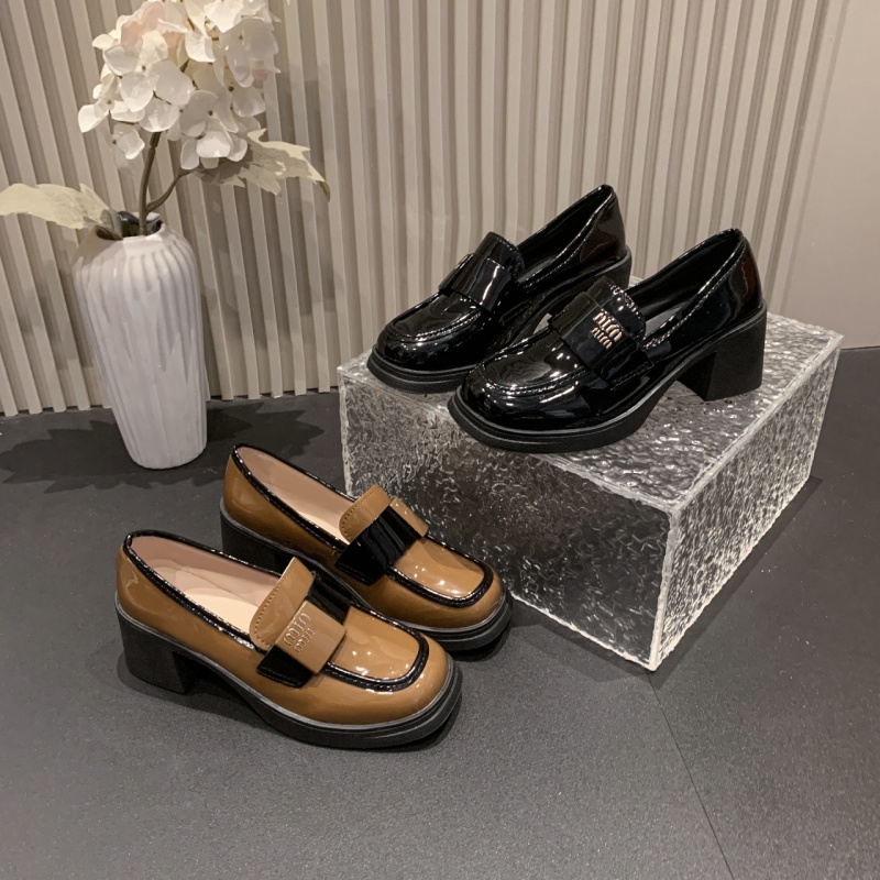 2025 free shipping fashion luxury designer square toe British women's fashion single shoe sleeve loafers high heels