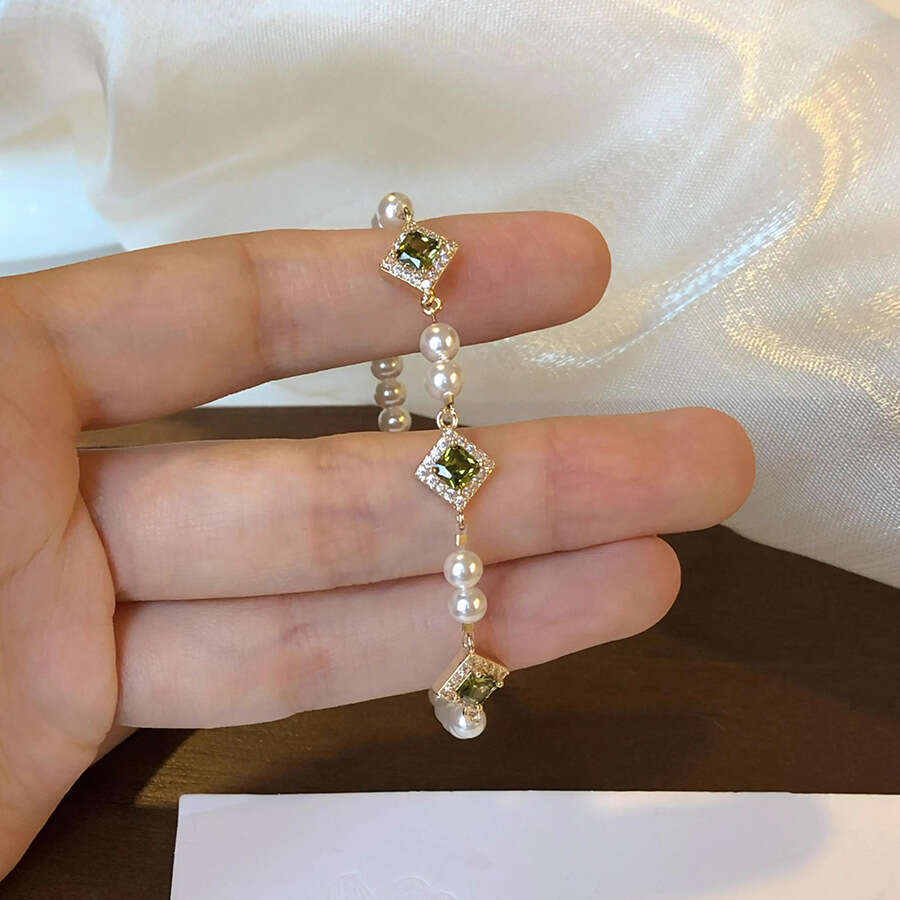 French Style Zircon Pearl Rhombus Light Niche High-end Sense Bracelet Fashionable Temperament Versatile Women's Jewelry