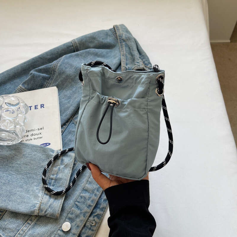 Korean Niche Canvas for Women 2024 New Trendy Fashion Square Versatile Casual Crossbody Small Bag