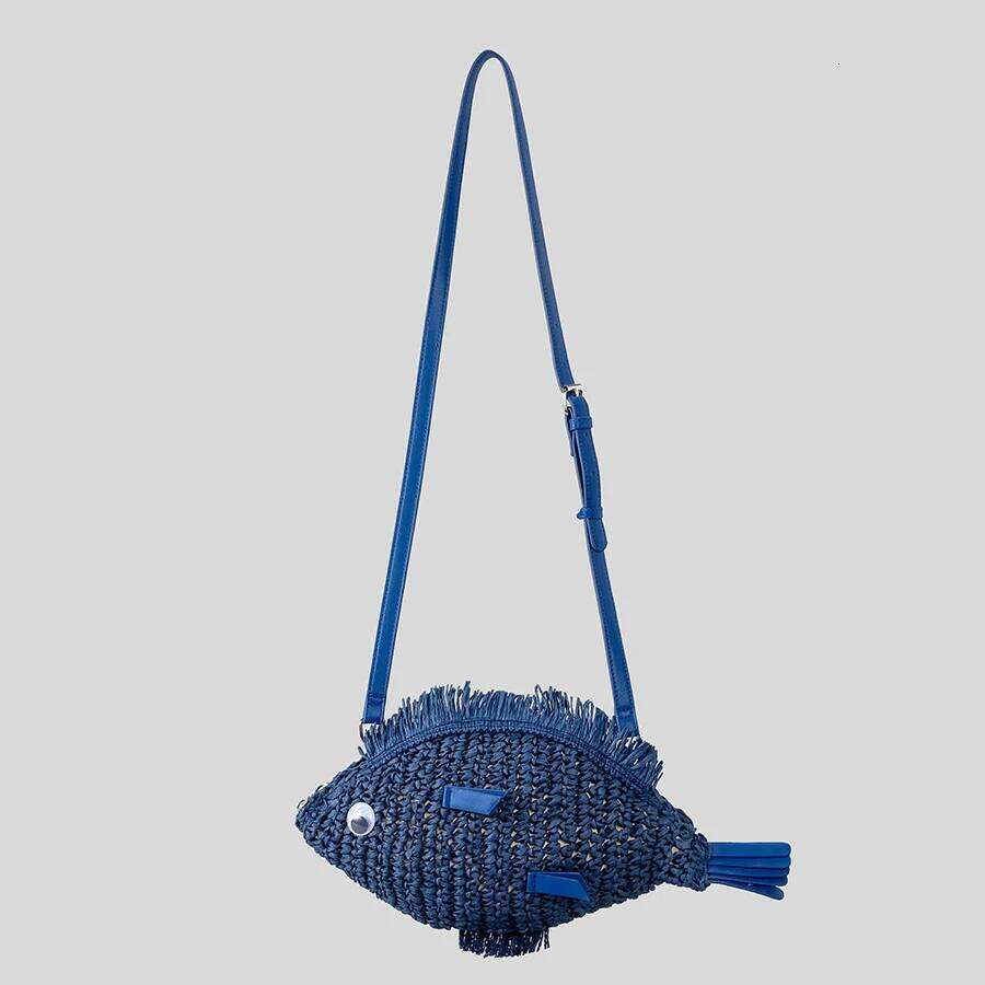 Creative Fish Shaped Straw Shoulder Bags Funny Paper Woven Crossbody Cute Handmade Summer Beach Bag Novelty Holiday Purses
