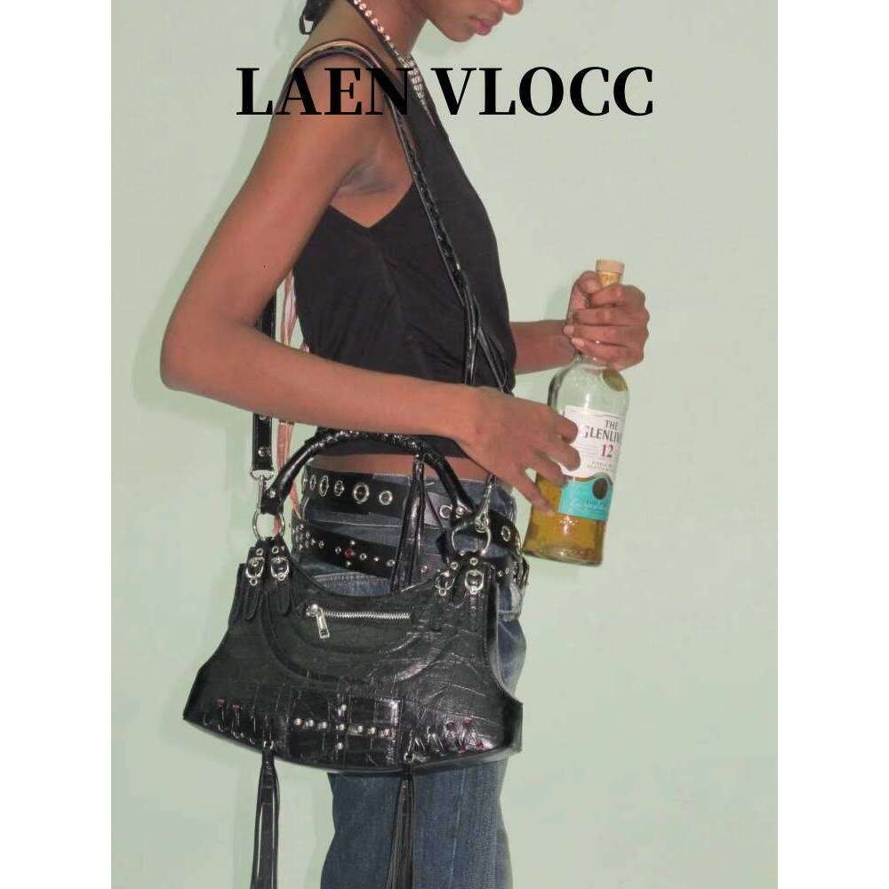 Punk Style Motorcycle New Tassel Metal Rivet Shoulder Underarm Sweet Cool Girl Crossbody Bag