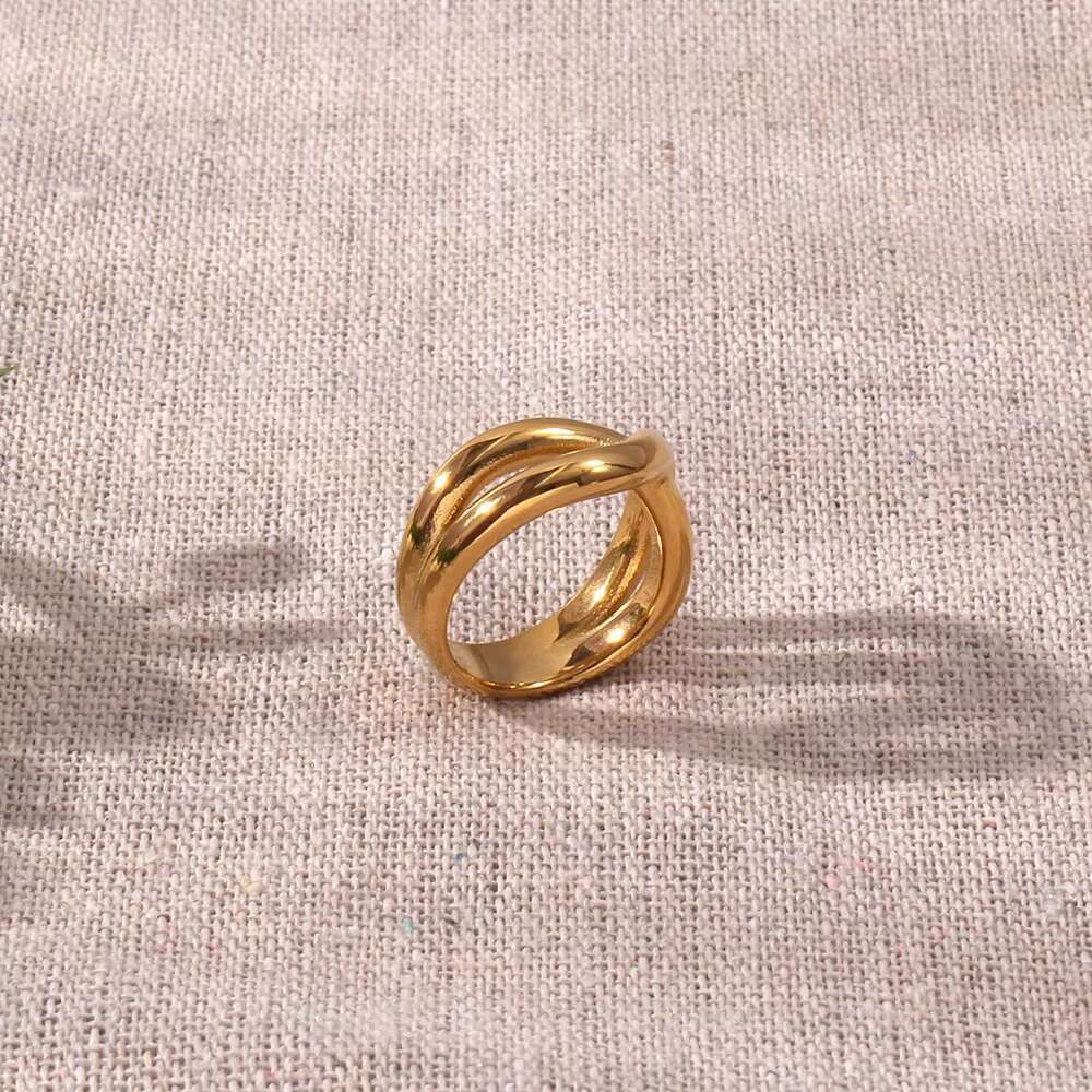 Wholesale Hot Sales Trendy Simple 18K Gold Plated Stainless Steel Popular Geometric Ring for Women