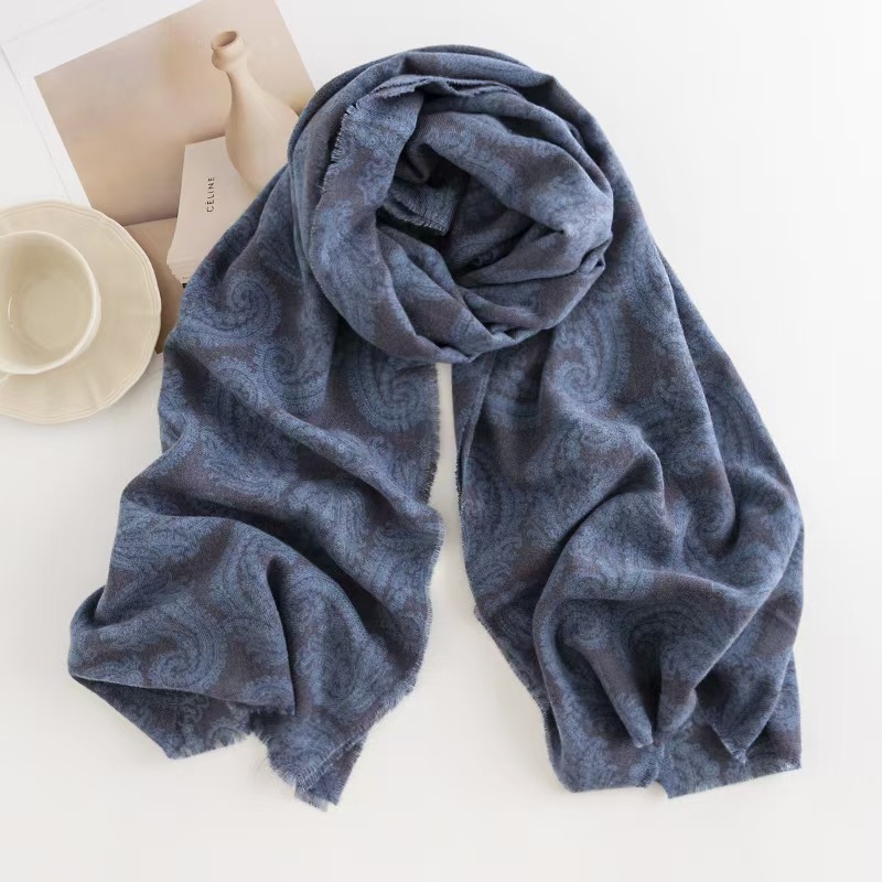 T915 new winter scarf cashmere shawl European and American short tassel neck retro cashew flower ethnic style scarf