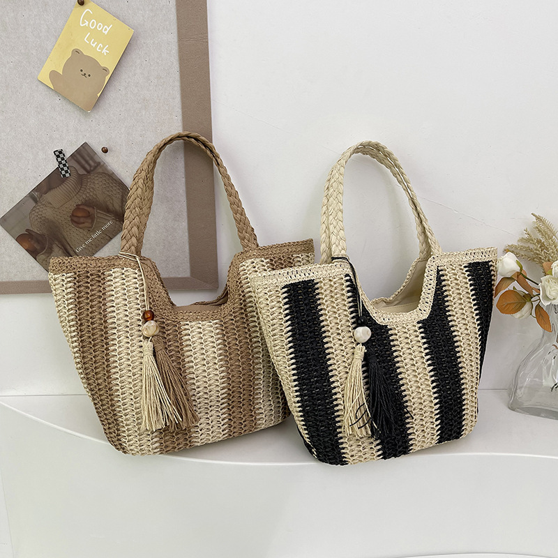Luxury Brand Designer Bag Casual Straw Bag For Women Large Capacity 2024 New Commuter Tote Bag Summer Woven Bag Beach Vacation Beach Bag