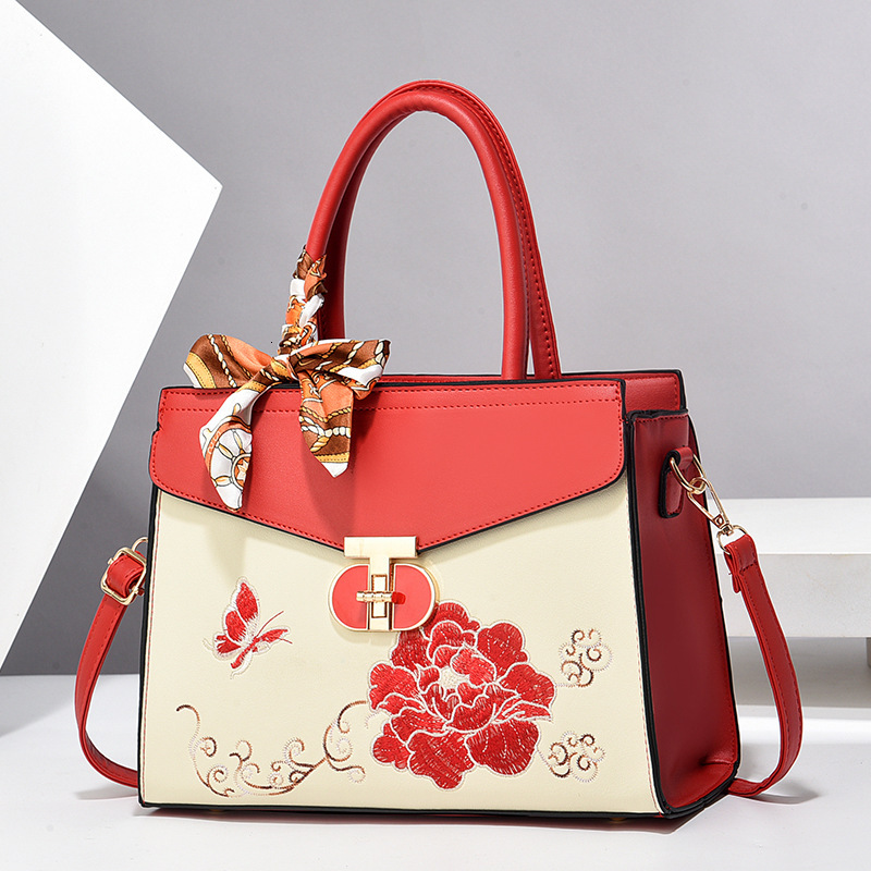 Free Shipping 2025 New Designer Bag Chinese Embroidery Wedding Bag Luxury Women's Wallet Fashionable Handbag Trendy Large Capacity Shoulder Bag