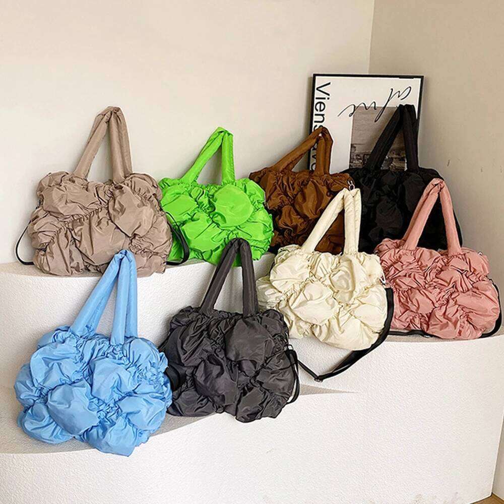 Hot Selling Overlarge Ruched Shoulder Quilted Handbags Puffy Designer Bag Padded Crossbody Bags For Women Big Shopper Tote Lingge Purses