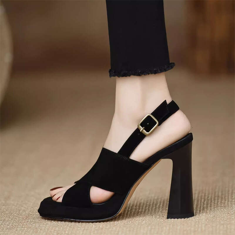 2025 Summer New Versatile One-Strap Buckle Sandals for Women, Chunky Heel, Open Toe, Sexy Black Platform, 9cm High Heels