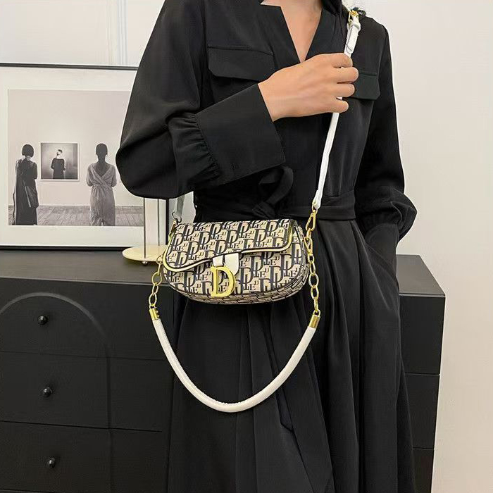 Designer Bag Saddle Bag 2025 new designer Shoulder tote Bag New Casual Handbag Fashionable Crossbody Ladies Fashion Mini Bags