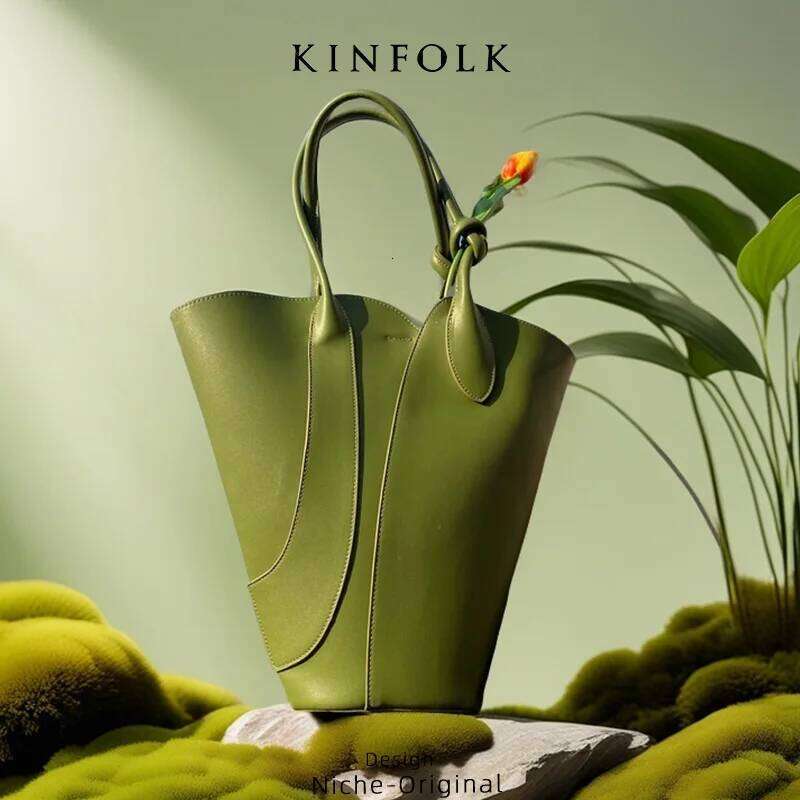 Hot Selling Women's Niche Designer Handbag Fashion PU Leather Bucket Top Handle Large Capacity Shoulder Armpit Tote Bag