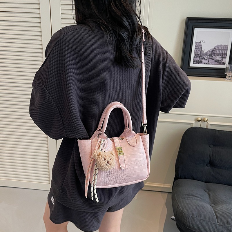 designer Korean Style Niche Design Handheld Bucket Bag for Women 2025 New Trendy Fashion Versatile Crocodile Pattern Shoulder Crossbod