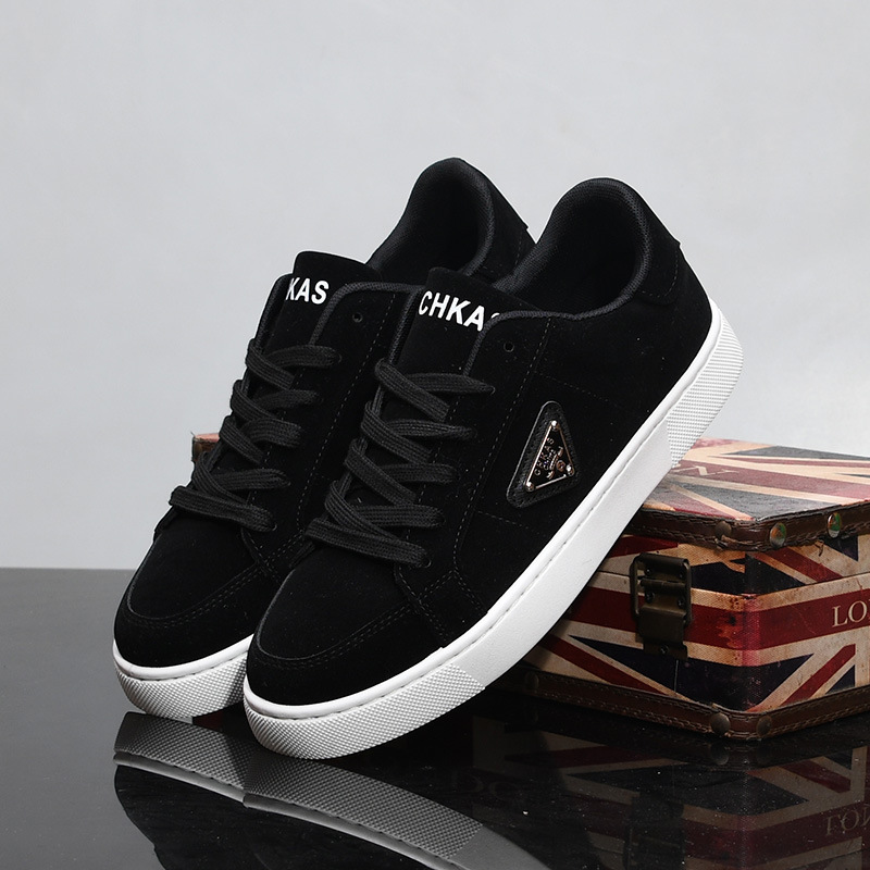 designer shoes, men's training casual board shoes, trendy autumn new little black shoes, fashionable, wear-resistant and anti-slip casual shoes, 