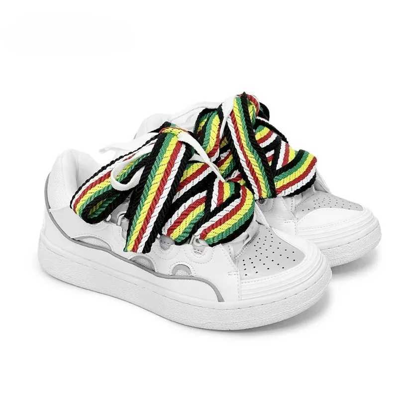 Black White Mixed Colors Couple Casual Sneakers Novel Reflective Thick Sole Lace-Up Walking Shoes Breathable Women Men Shoes M250609