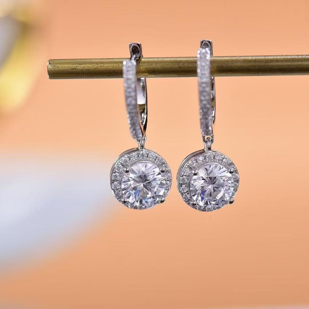 Mozambique 925 Sterling Silver Earrings Ladies' Classic Round Bag Ear Buckle Fashionable And Luxurious Earrings For Any Occasion To Wear