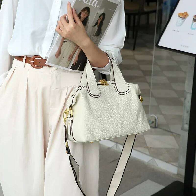 2024 New Fashionable Large Capacity High-End Feelstylish Genuine Top Layer Cow Leather Crossbody Bag For Women