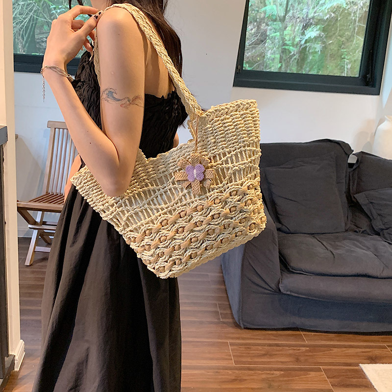 designer 2025 Summer New Large Capacity Straw Woven Bag for Women Beach Vacation Beach Bag Woven Handbag Shoulder Tote Bag