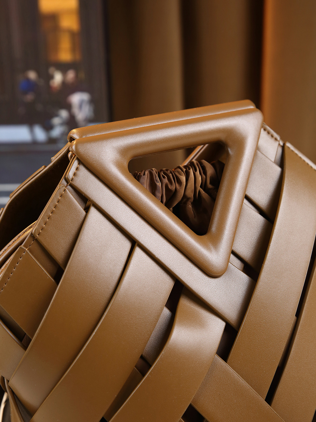 Large Capacity New Style Basket Triangle Magnetic Buckle Handwoven Hollow Out Women's Handheld Crossbody Bag