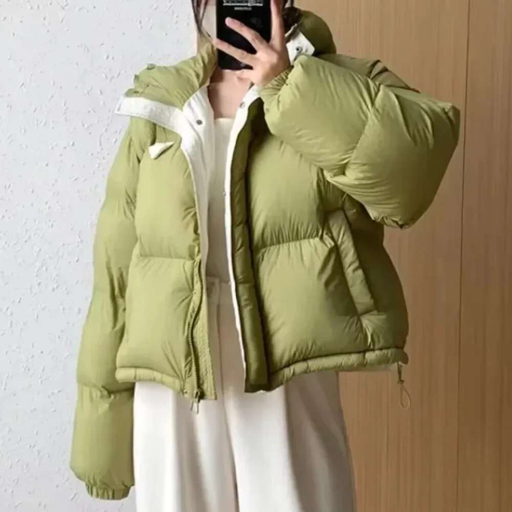 White Duck Jacket Women Loose Short Warm Hooded Down Coat Female 2024 New Winter Fashion Casual Korean Styel Overcoat