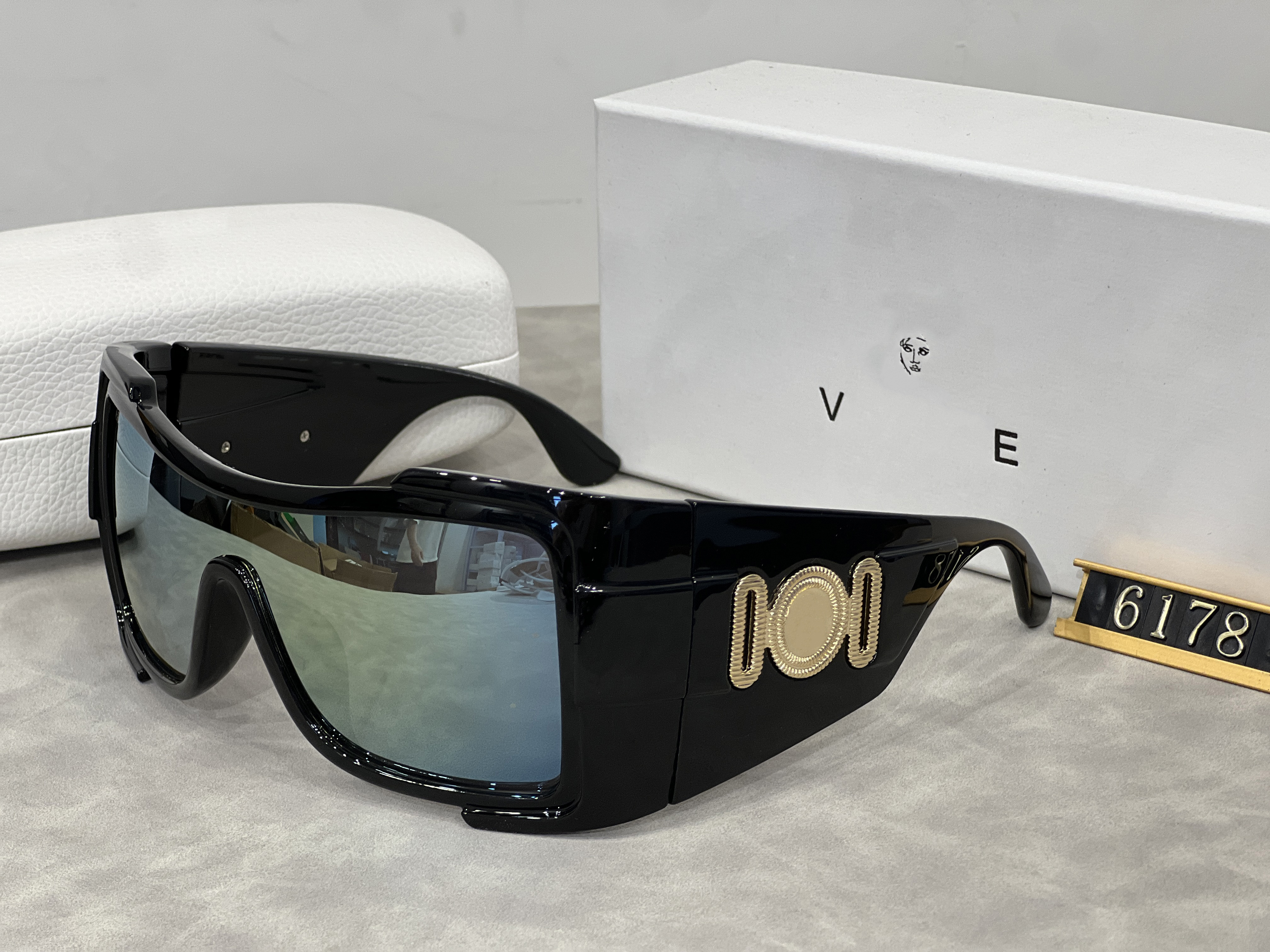 Designer Sunglasses for Women Men Luxury Classic Fashion Outdoor Driving Beach UV Protection UV400 with Original Box ok good gguu