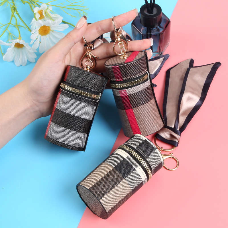 Free Shipping European And American Vintage Coin Purse 2025 New Small Bag Pendant Earphone Bag Lipstick Bag Designer Bag Mini Keychain Bag