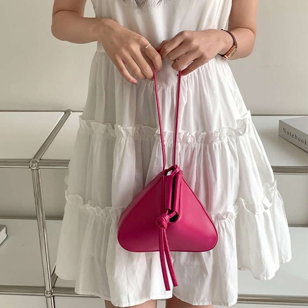 Women Fashion Crossbody Bag Foldable Solid Leather Triangle Underarm Shoulder Bags Female Chic Small Commute Messenger Pack