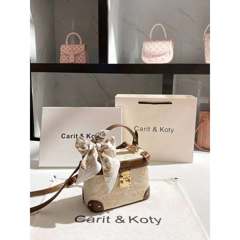 Box Bag With Delicate Embroidery Printing Scarves Women's Popular And Fashion Shoulder Handbag For Party