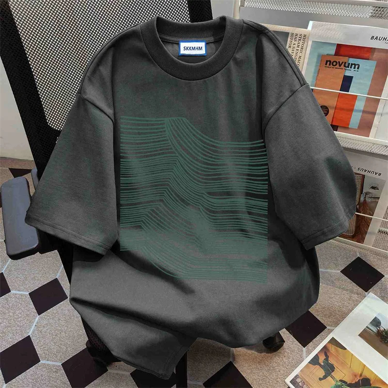 American Retro Striped Graphic Short Sleeve T-Shirt For Men Summer Oversized Cotton Tee Tops Hip Hop Fashion Y2K Tshirts 250603