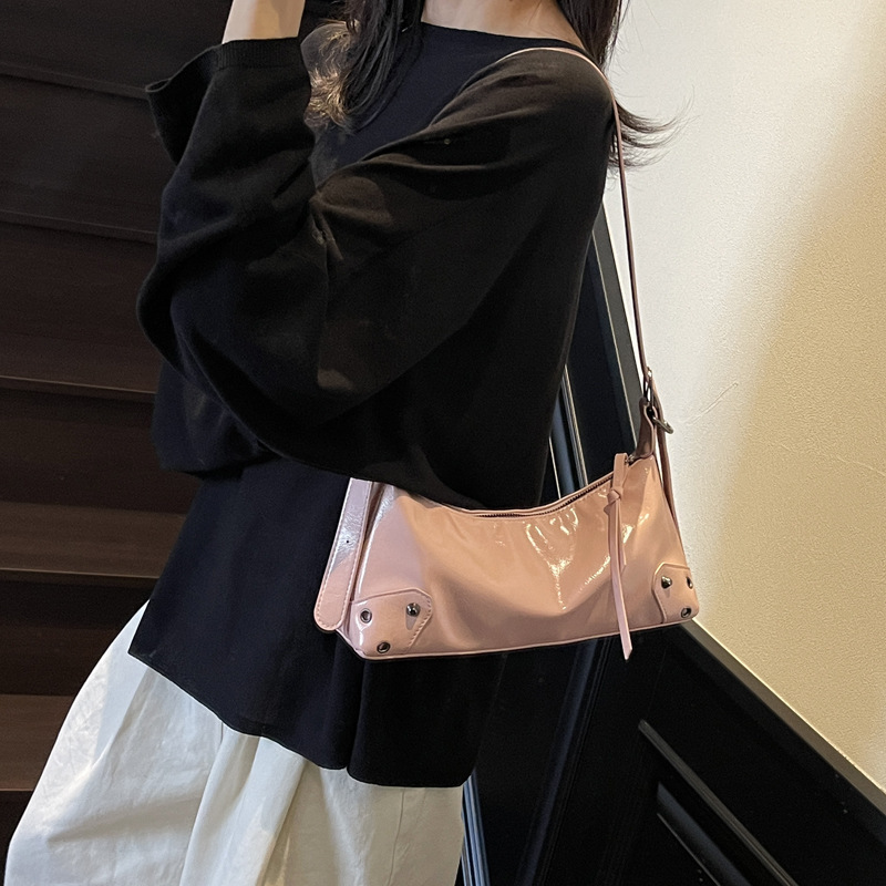 designer Niche Design Stylish Underarm Bag for Women 2025 New Large Capacity High-Quality Versatile Commuter Shoulder Bag