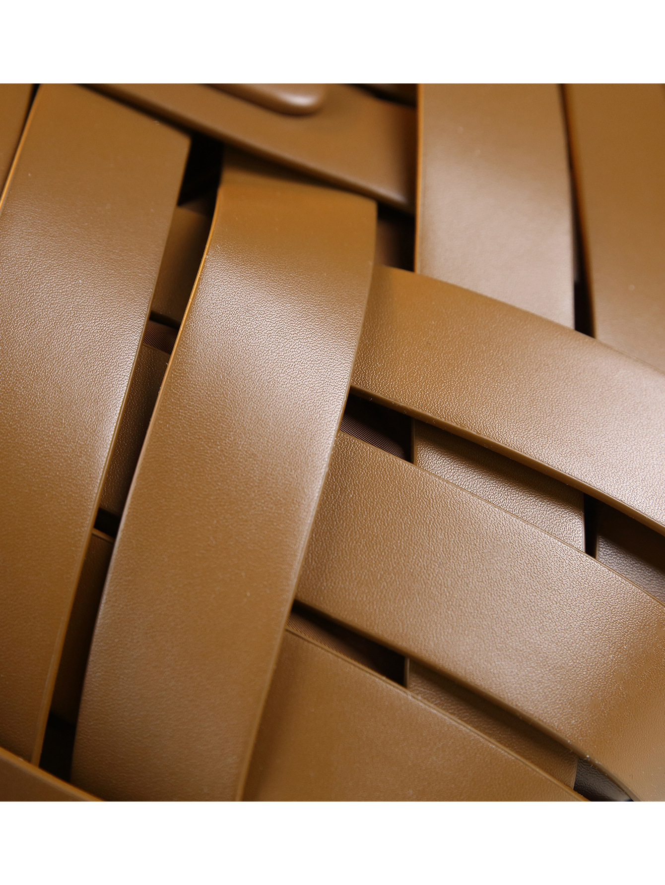 Large Capacity New Style Basket Triangle Magnetic Buckle Handwoven Hollow Out Women's Handheld Crossbody Bag