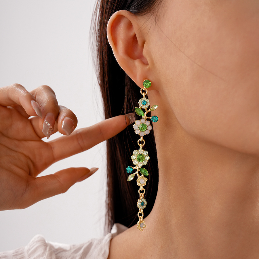 Vintage Floral Leaf Shaped Long Drop Earrings with Zircon Accents Sterling Silver Needle Sweet Elegant Statement Earrings for Women