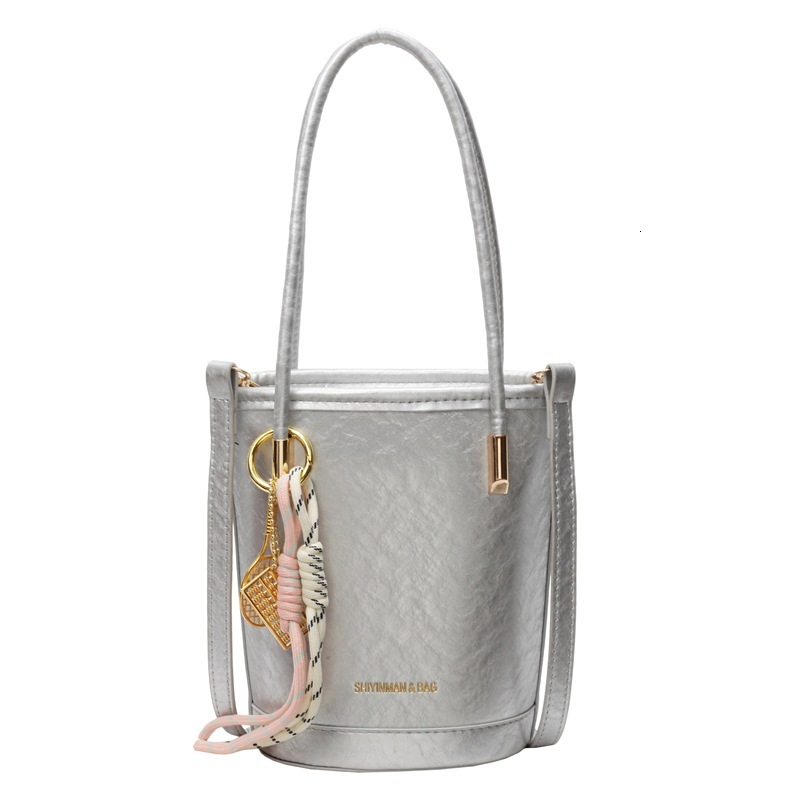 designer Niche Minimalist High-End Underarm Bag for Women 2025 Spring Summer New Korean Style Crossbody Bag Fashionable Handheld Bucket Bag