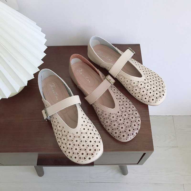 Summer Round Toe Buckle Hollow Solid Color Single Shoes Doll Shoes Shallow Mouth Flat Womens Casual Shoes