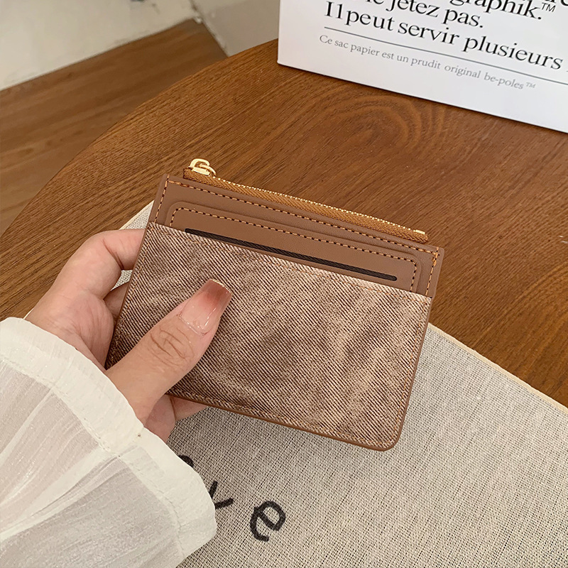 Free Shipping 2025 New Women's Card Holder High-end Short Style Student Designer Bag Wallet Ins Zipper Purse Lightweight And Compact Key Chain