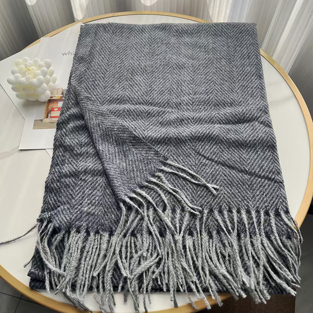 T923 autumn and winter high-grade cashmere herringbone scarf popular all-match warm men's neck tassel shawl