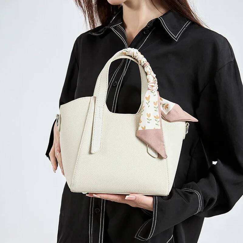 Designer Bags 2025 Woman Cowhide Genuine Leather Commuter Women's Handbag Fashion Designer Tote Female Shoulder Crossbody Bag For Ladies Luxury B