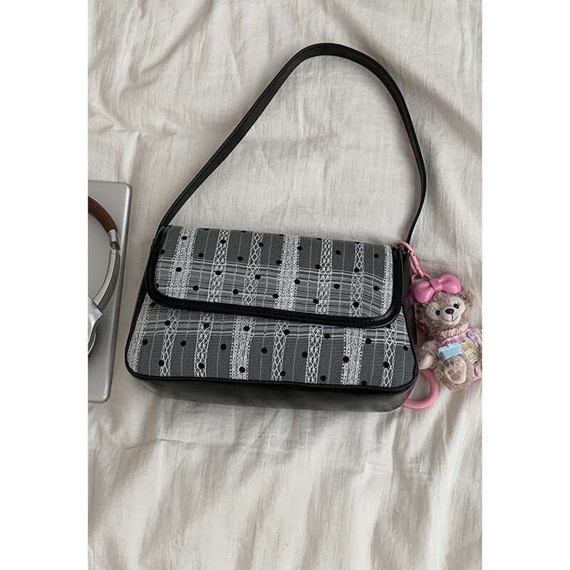 2025 New Niche Fashion Handbag Small Square Versatile Crossbody Bag