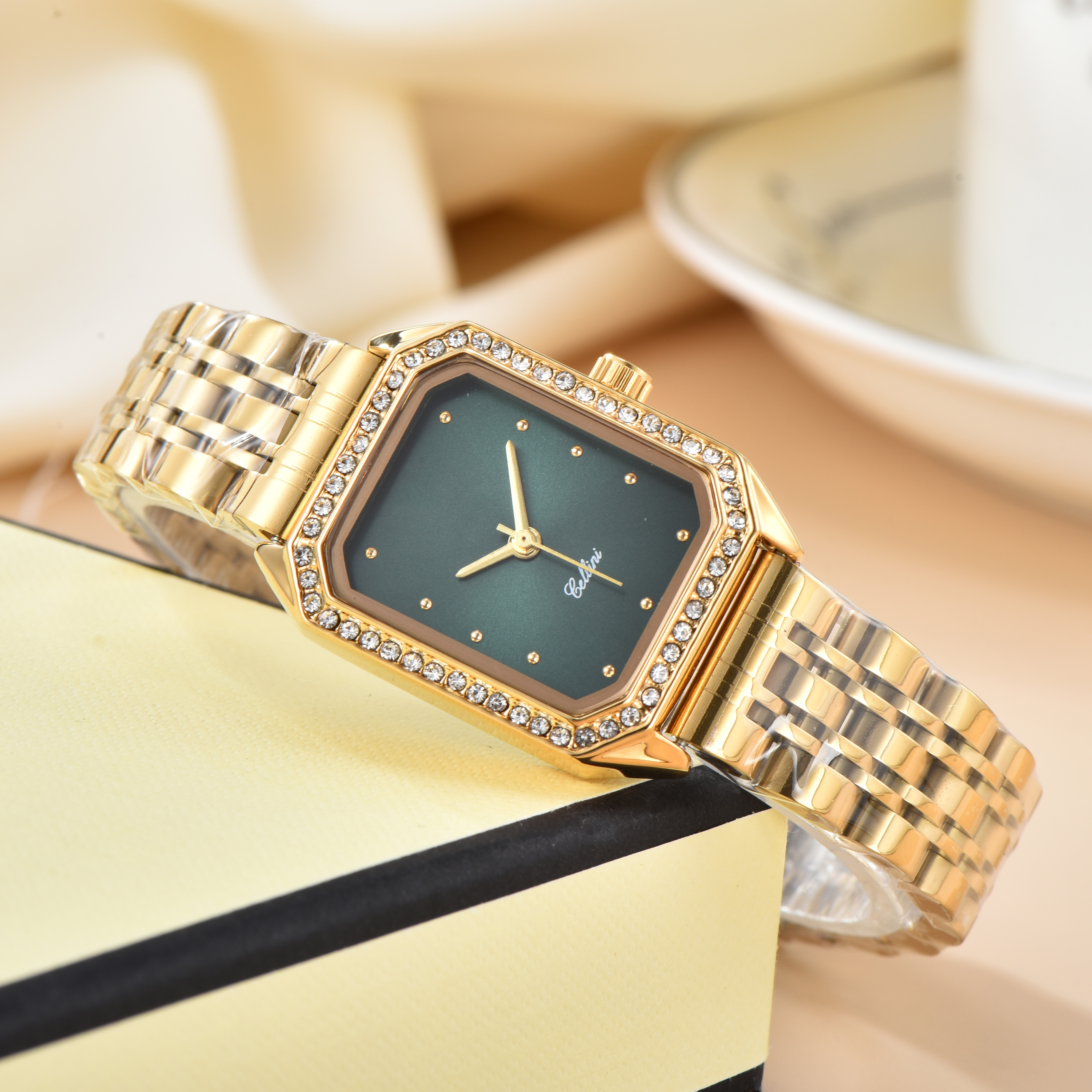2025 Hot Brand Stainless Steel Strap Watch Women Luxury Gift Quartz Wristwatch Student Fashion Simple Square Quartz Watches #598