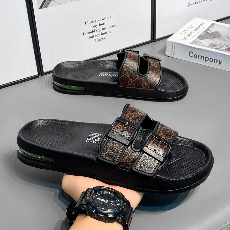 hot free shipping designer Slippers for man new summer casual outdoor vintage classic Beach shoes black brown