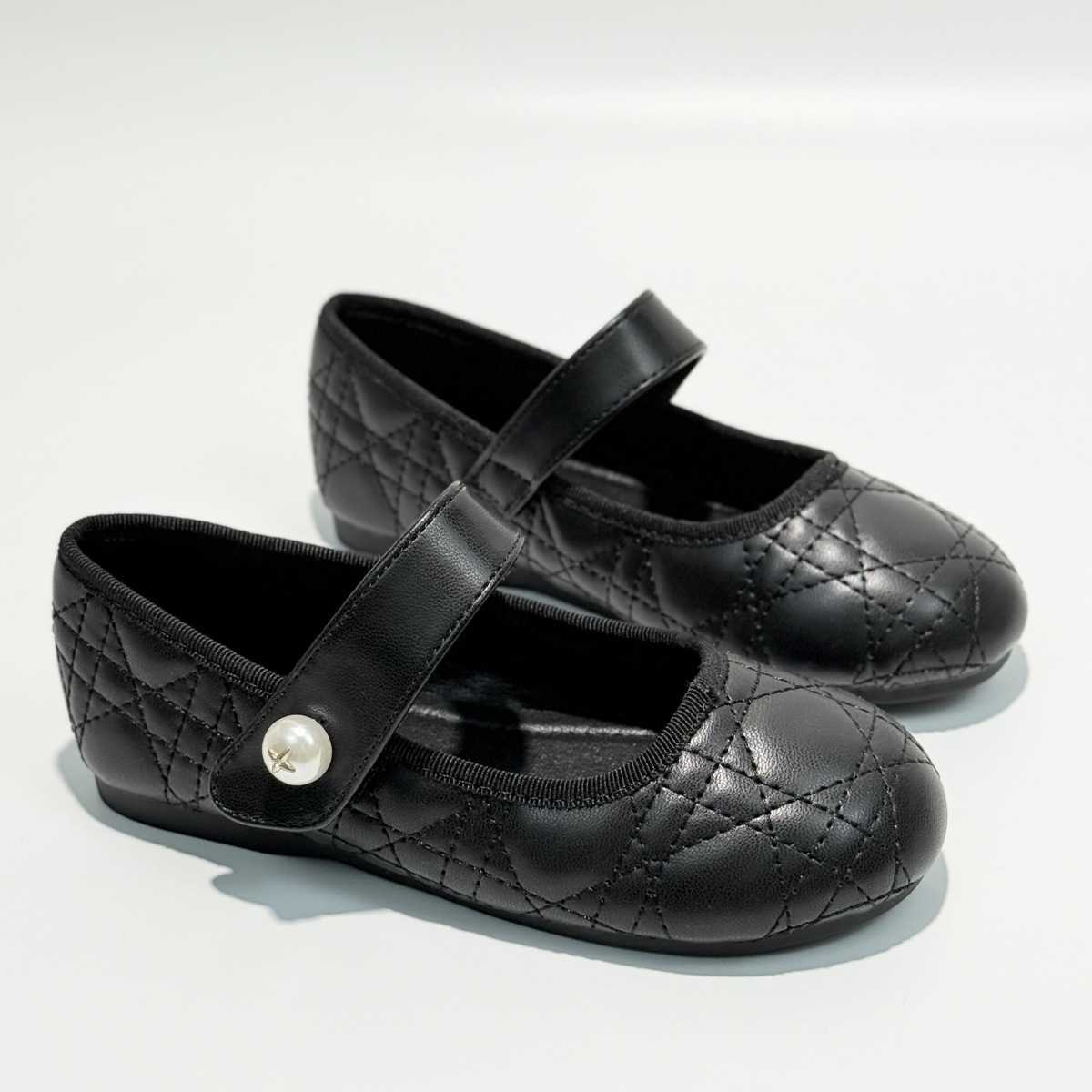 Ins-style girl's fashionable princess shoes, diamond-patterned, sweet little chic style ankle boots, Velcro fastening baby shallow-toe leather sh
