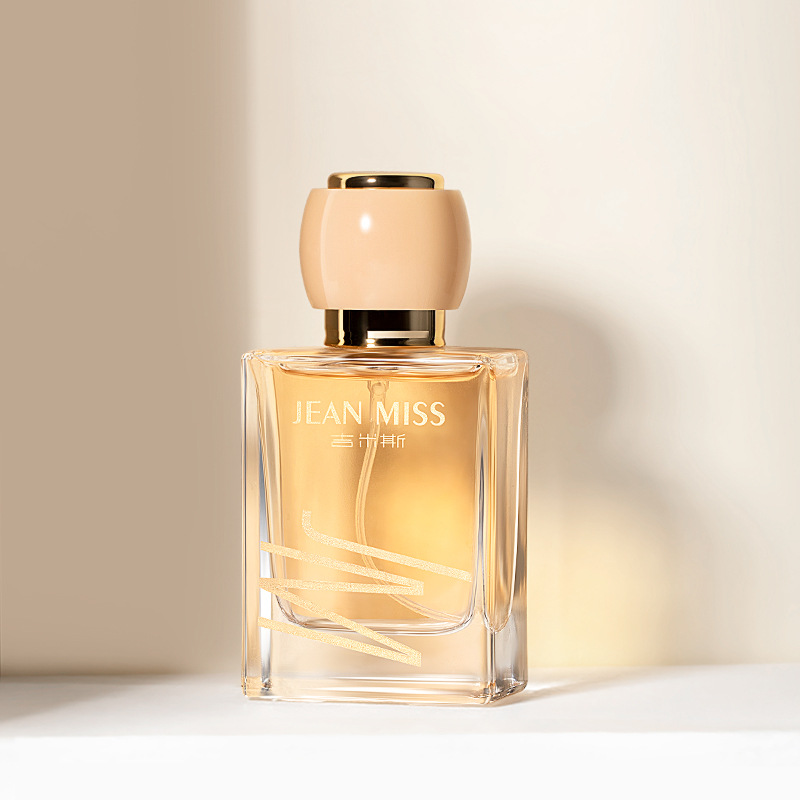 Sophisticated Unisex Water-Based Cologne: Durable & Trendsetting