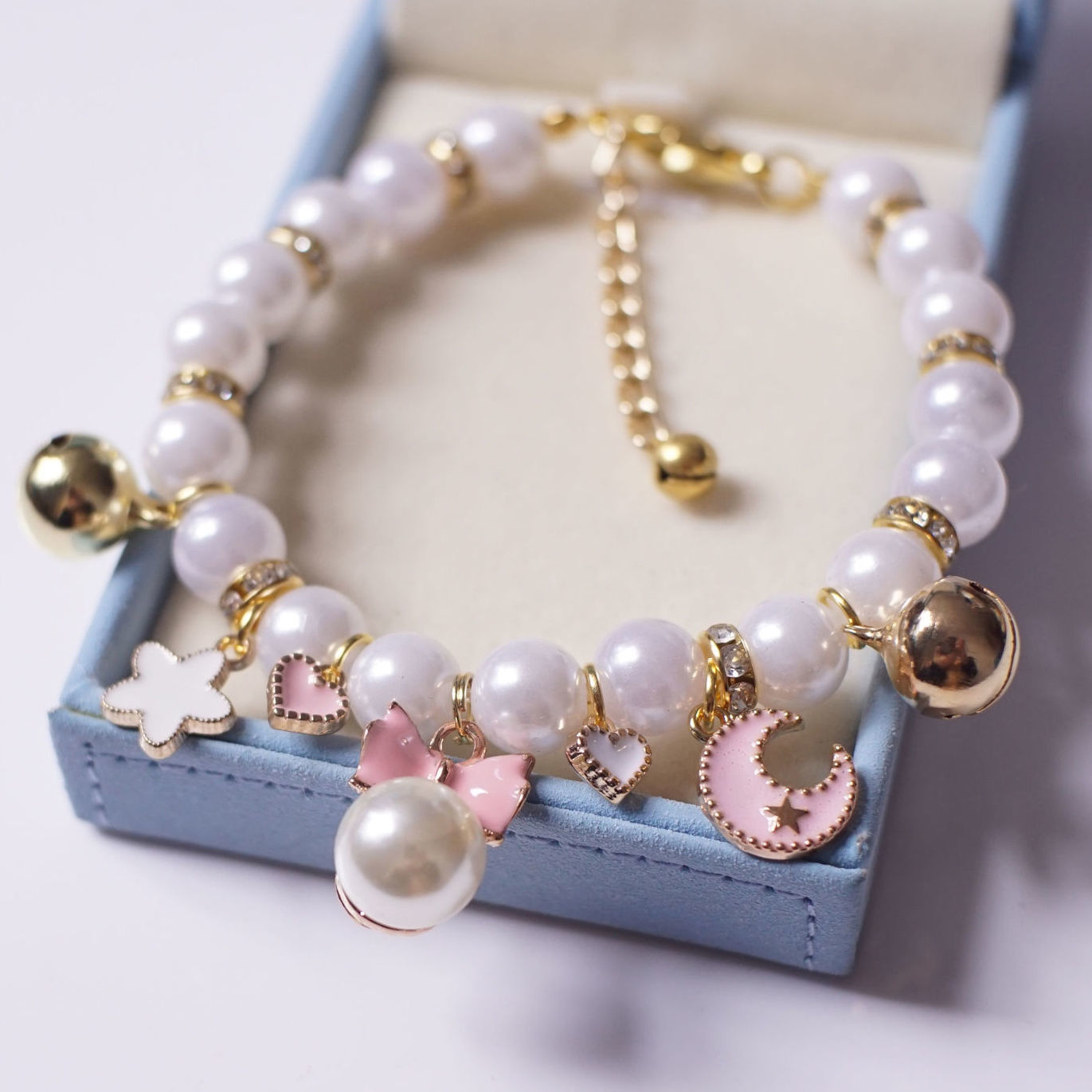 Dog Pearl Collars Princess Small Bell Necklace Pet Fashion Charm Necklace Dog Cute Collar Puppy Accessories Cat Jewelry Neck Strap for Dog Cat M B132